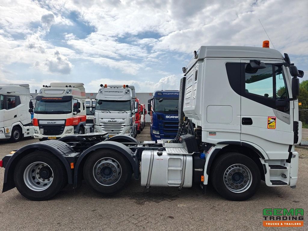 Iveco AS440STX/P 6x2/4 Sleeper Euro6C - Original 181,000 KM - NATO