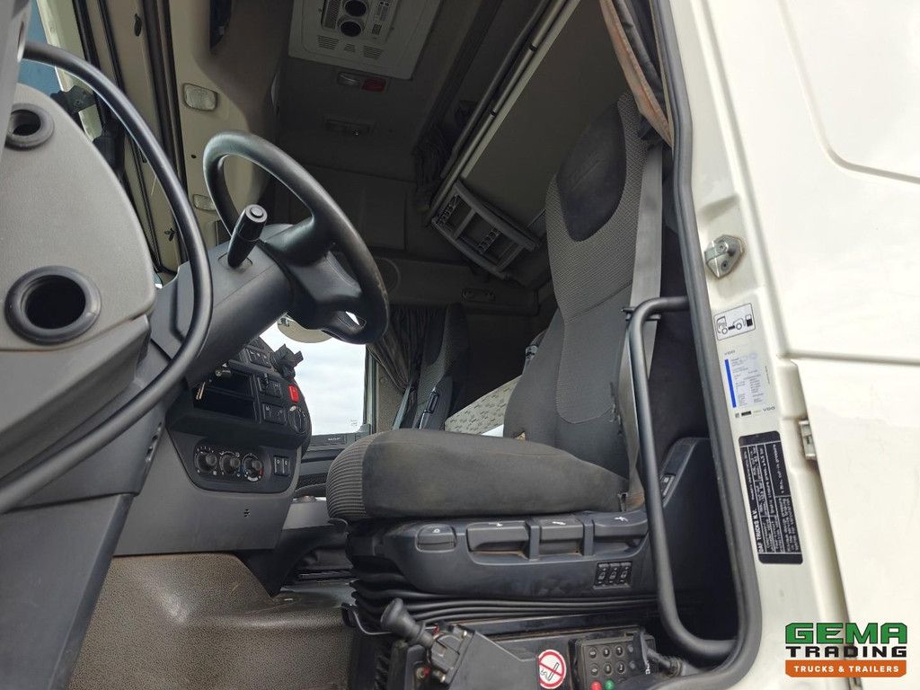 DAF XF 460 FT 4x2 SuperSpaceCab Euro6A - Retarder - Parking air conditioning - SmartTacho V2 - 12/2026 MOT
