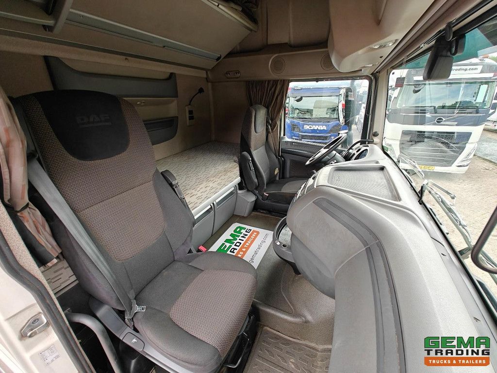 DAF XF 460 FT 4x2 SuperSpaceCab Euro6A - Retarder - Parking air conditioning - SmartTacho V2 - 12/2026 MOT
