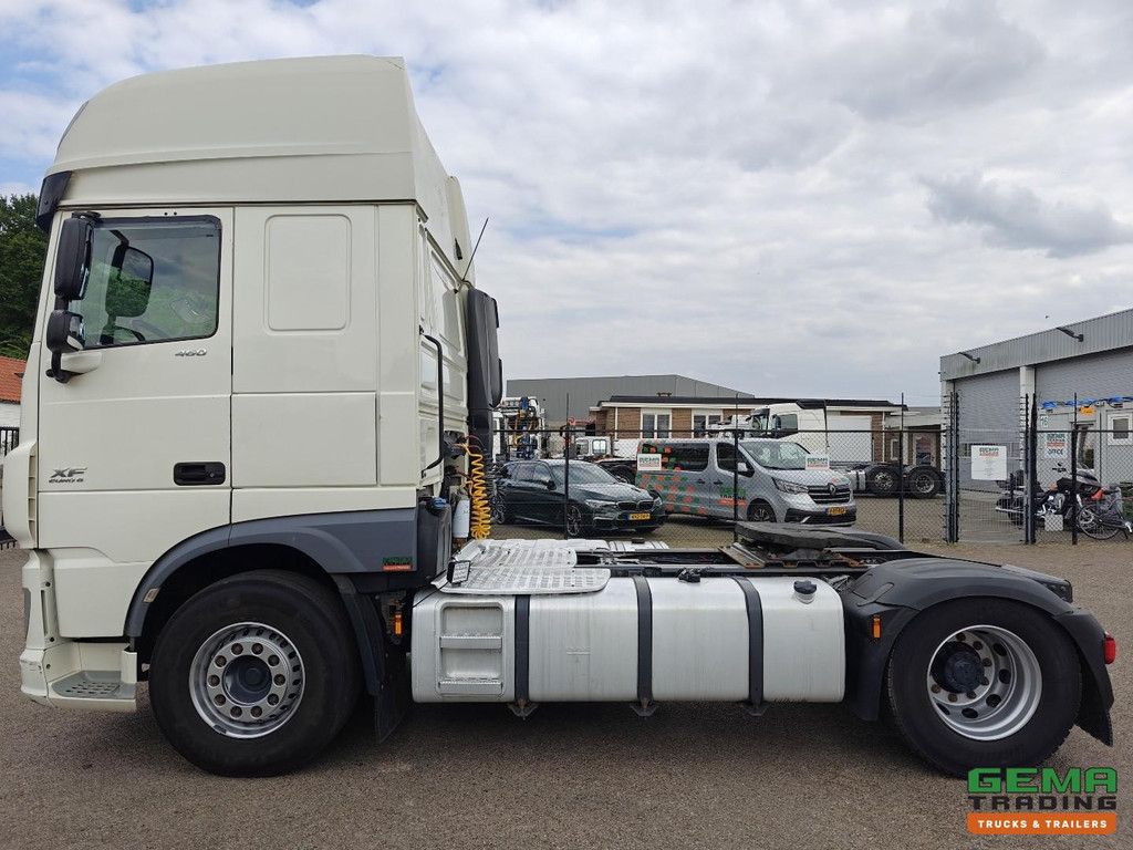 DAF XF 460 FT 4x2 SuperSpaceCab Euro6A - Retarder - Parking air conditioning - SmartTacho V2 - 12/2026 MOT