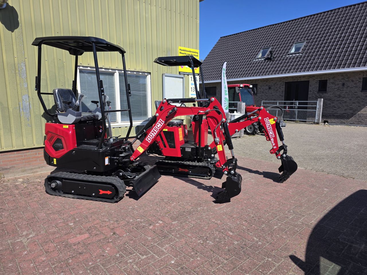Minigraafmachine-Skidsteer-Minishovel-maaimachines