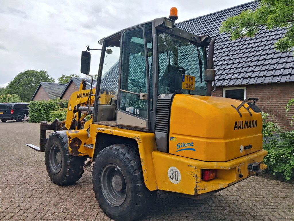 Ahlmann Az85 t shovel/wiellader