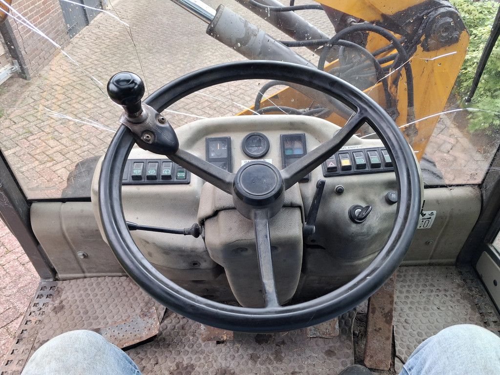 Ahlmann Az85 t shovel/wiellader