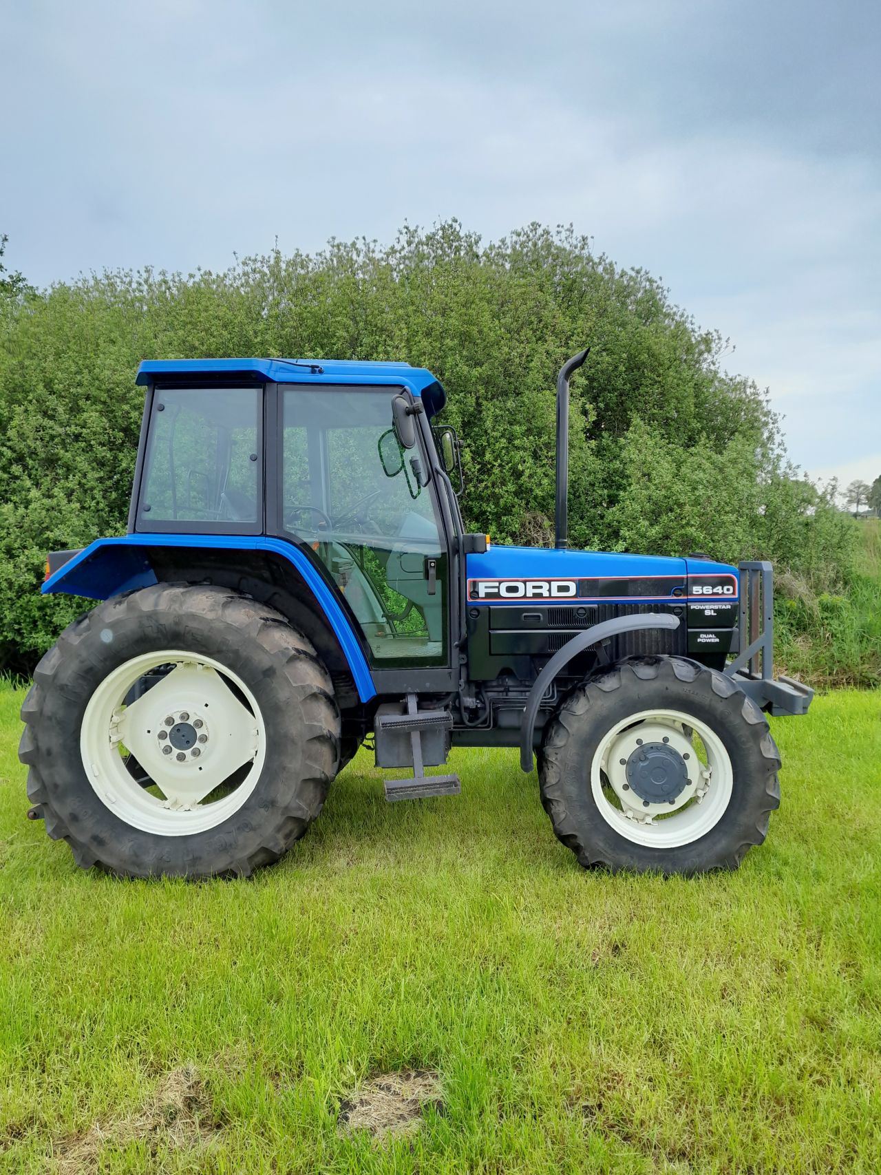 Ford/New Holland 5640 SL