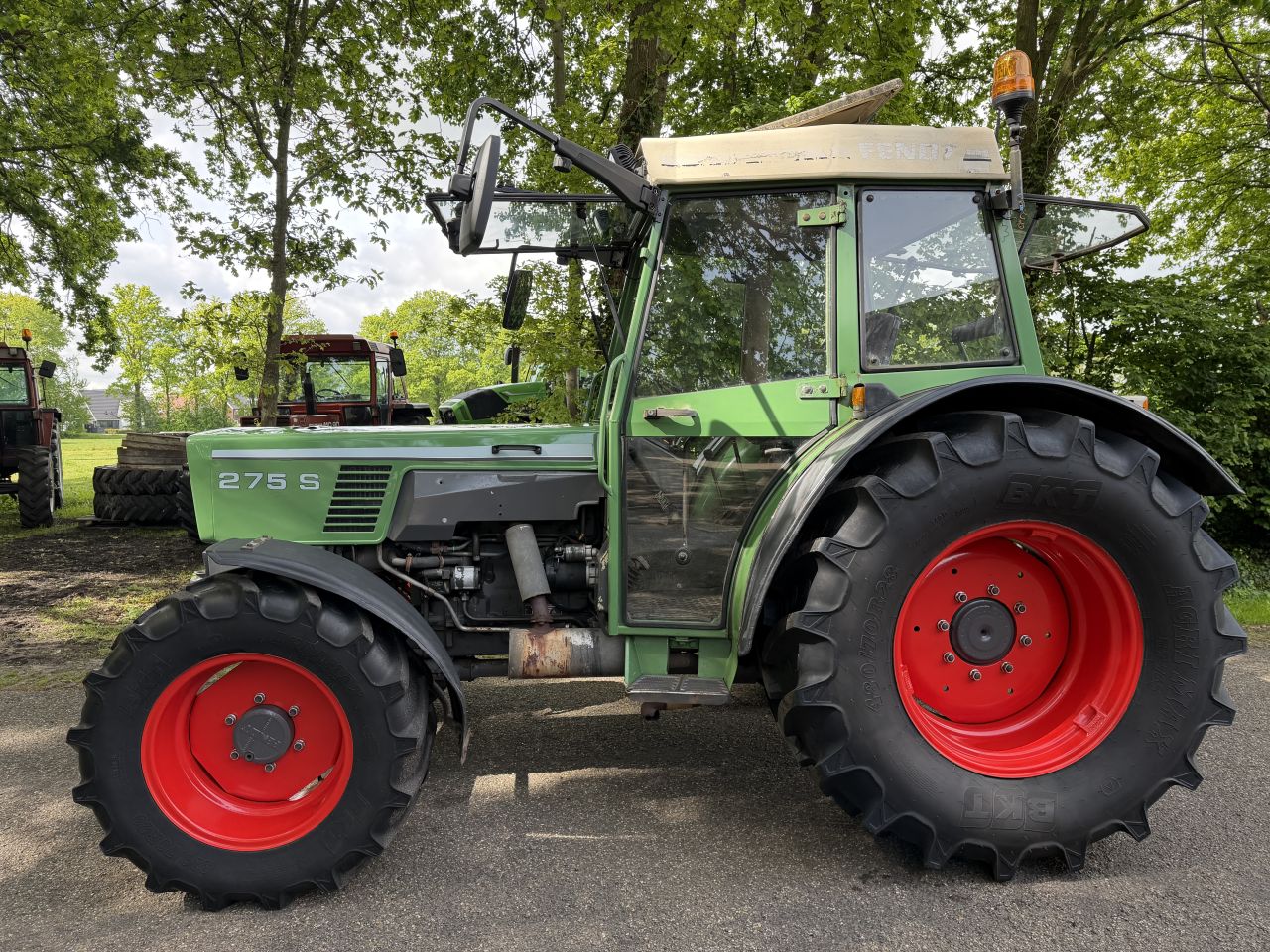 Fendt 275S