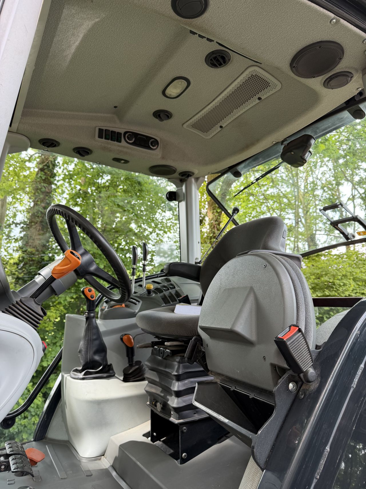 Claas Atos 330