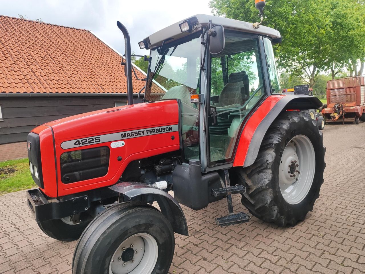 Massey Ferguson 4225, 3200 uur, Kruipversnelling