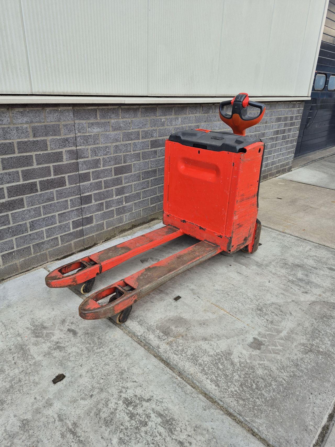 Linde T16 bj 2018 3157 uur