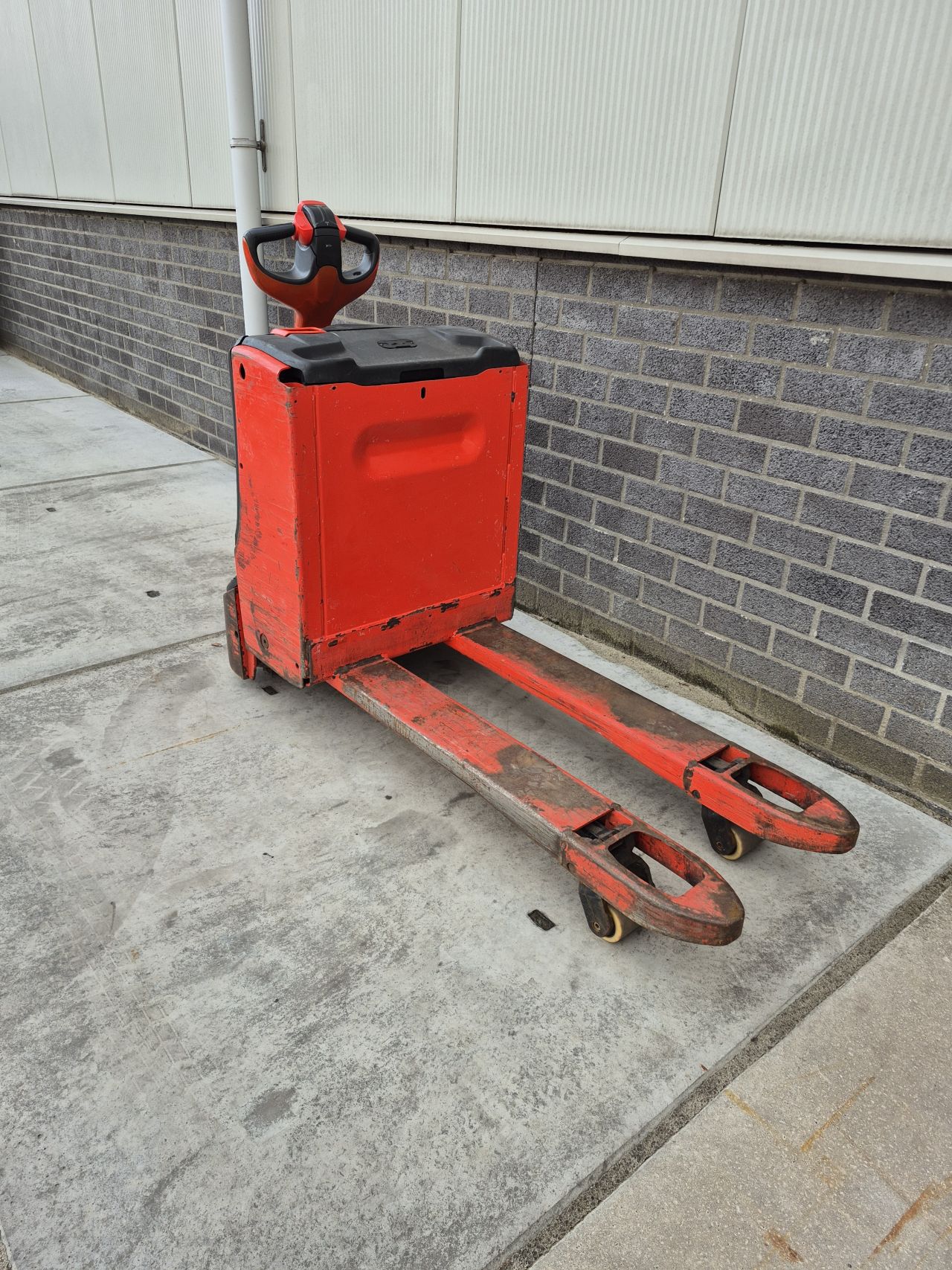 Linde T16 bj 2018 3157 uur