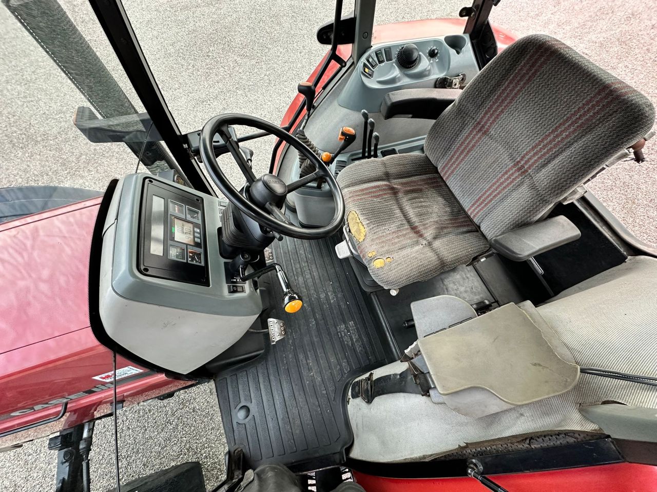 Case CX 100