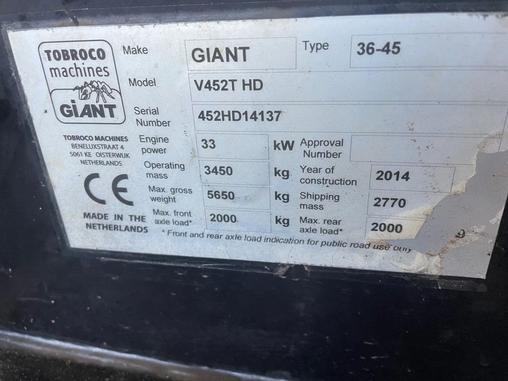 Giant V452T HD kniklader 45pk!