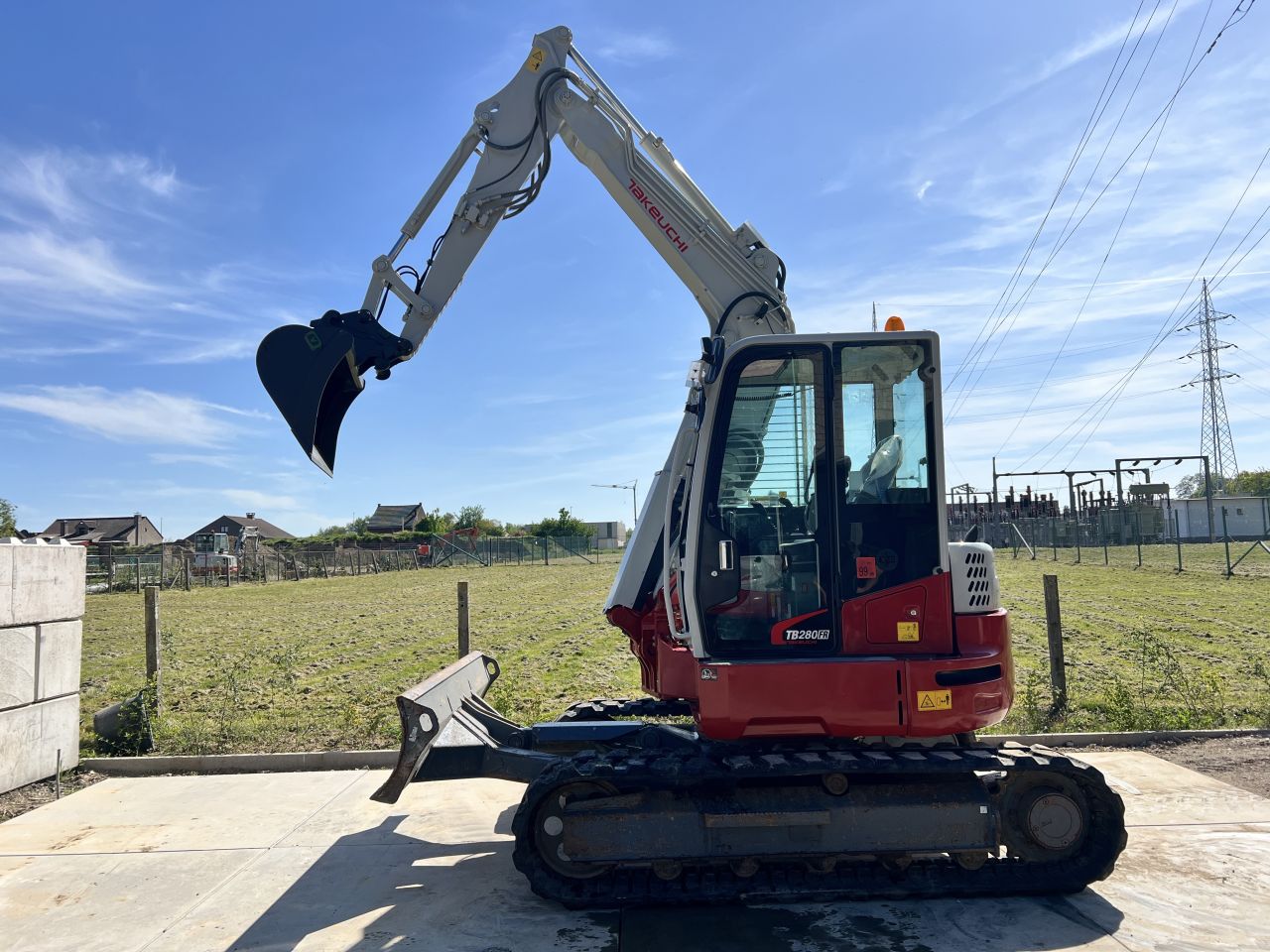 Takeuchi TB280FR