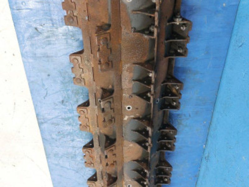 New Holland CR10.90