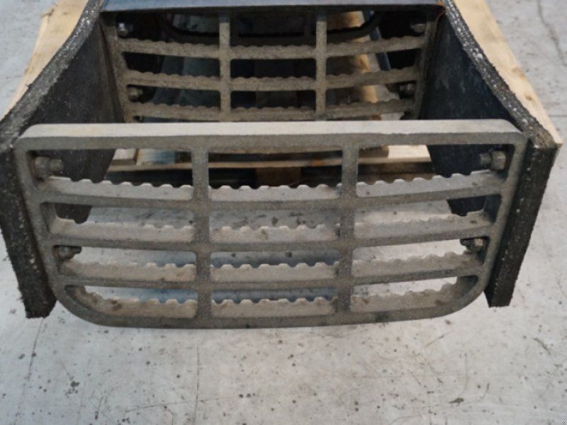 Case Axial Flow 9010