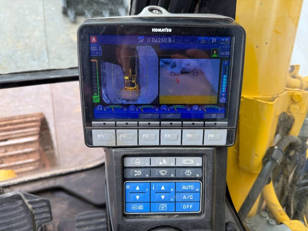 Komatsu PC360LC-11E0 - New Bucket / 360&deg; Camera