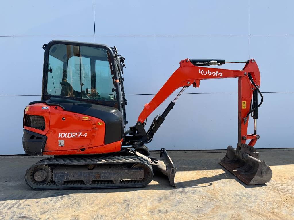Kubota KX027-4 - Hammer Lines / Quick Coupler