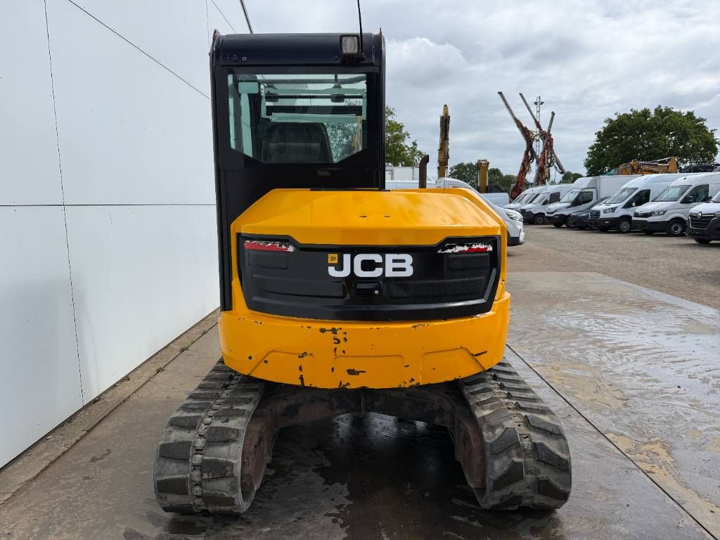 JCB 48Z-1 - Hammer Lines / Quick Coupler
