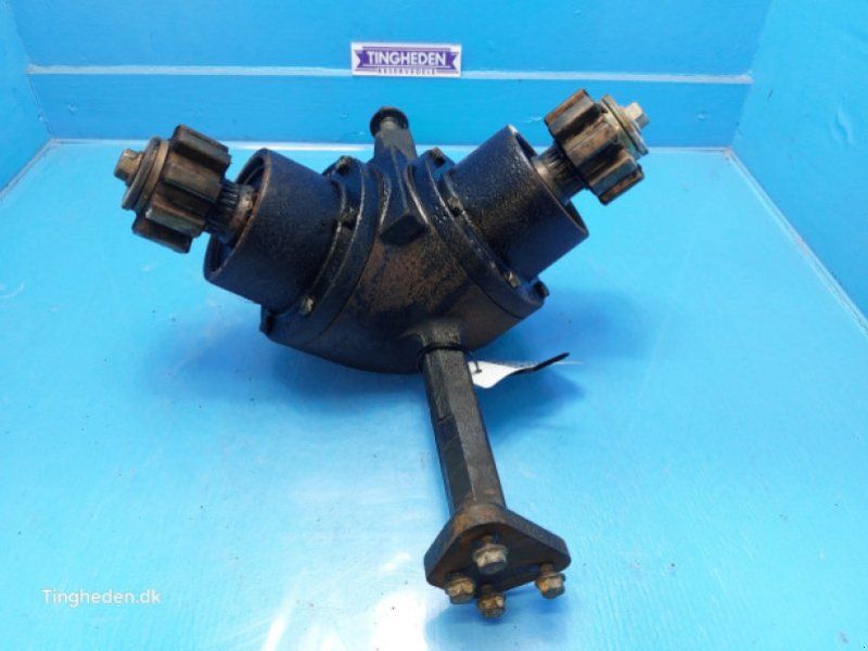 New Holland CR10.90