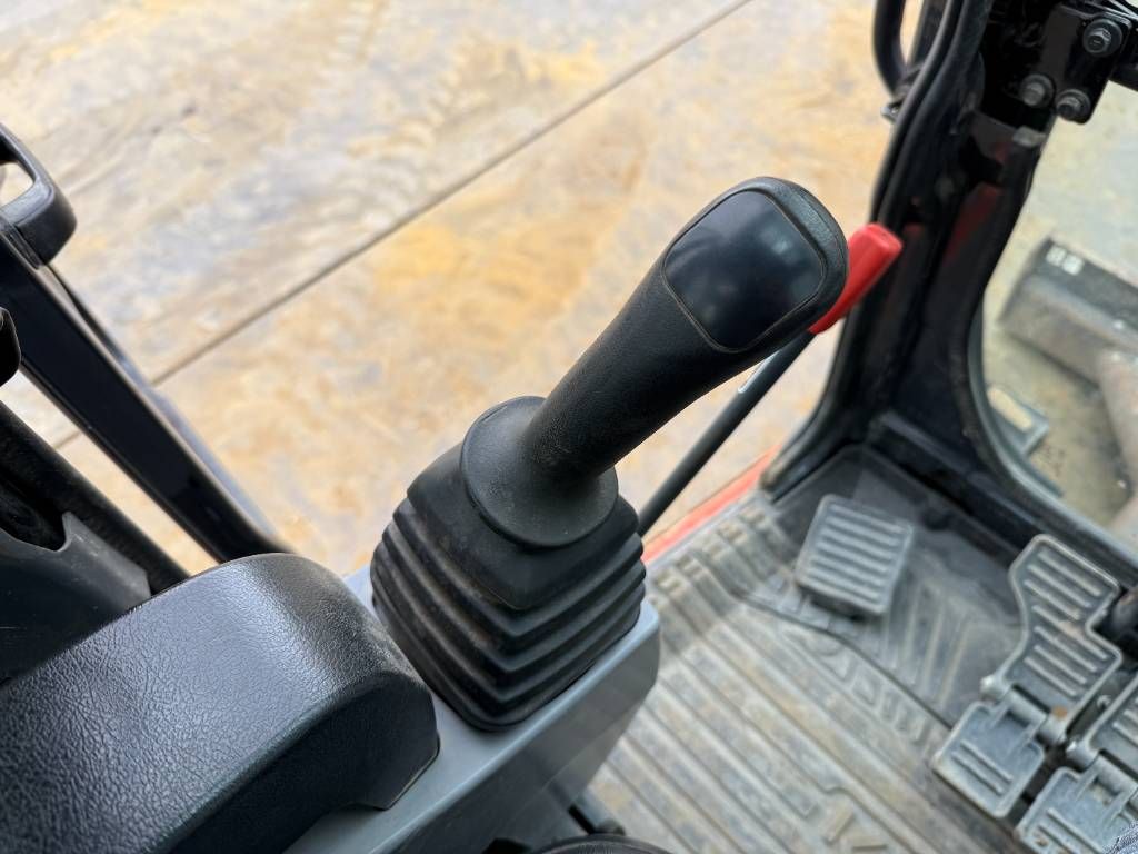 Kubota KX037-4 - Hammer Lines / Quick Coupler