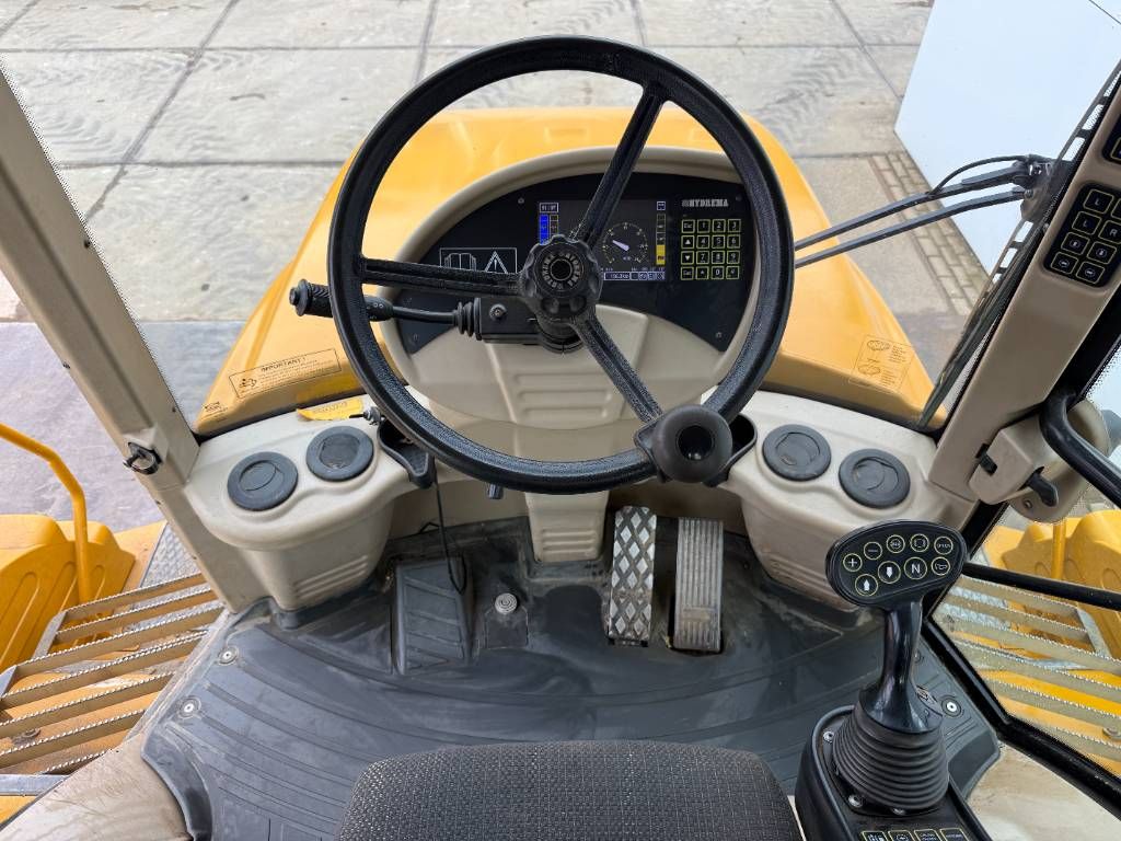 Hydrema 922F - Tailgate / Camera / Good Condition