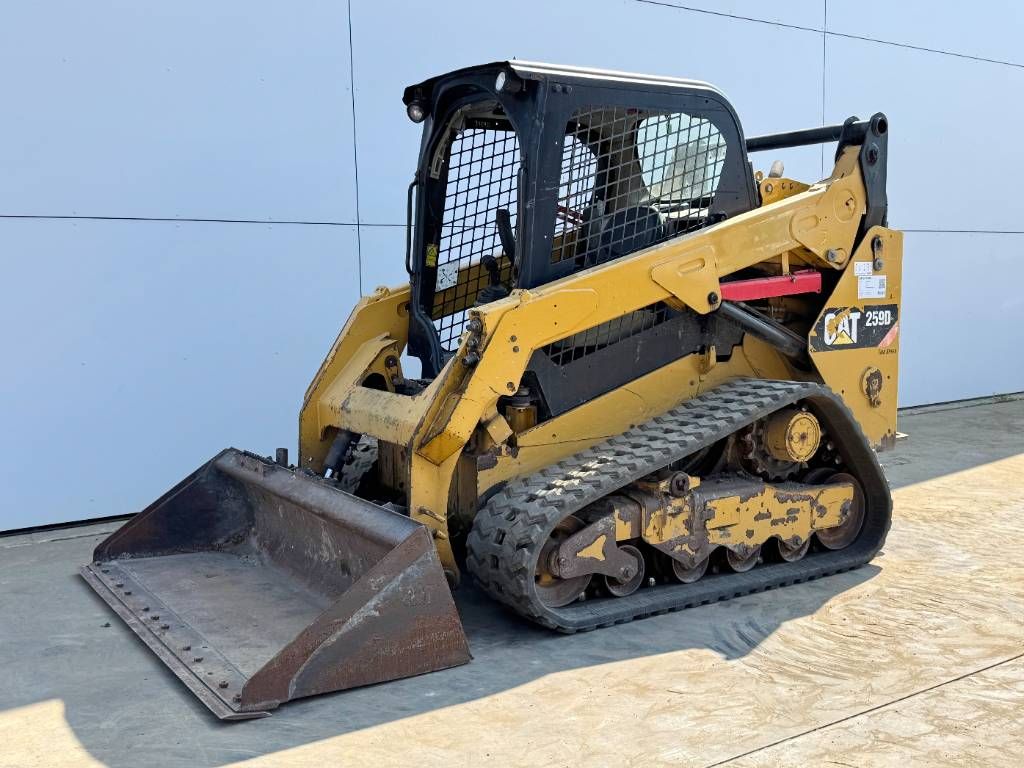 CAT 259D - Two-Speed Compact Track Loader