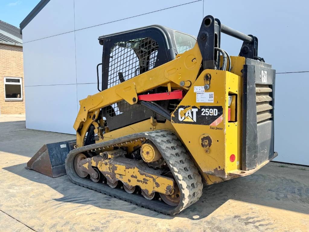 CAT 259D - Two-Speed Compact Track Loader