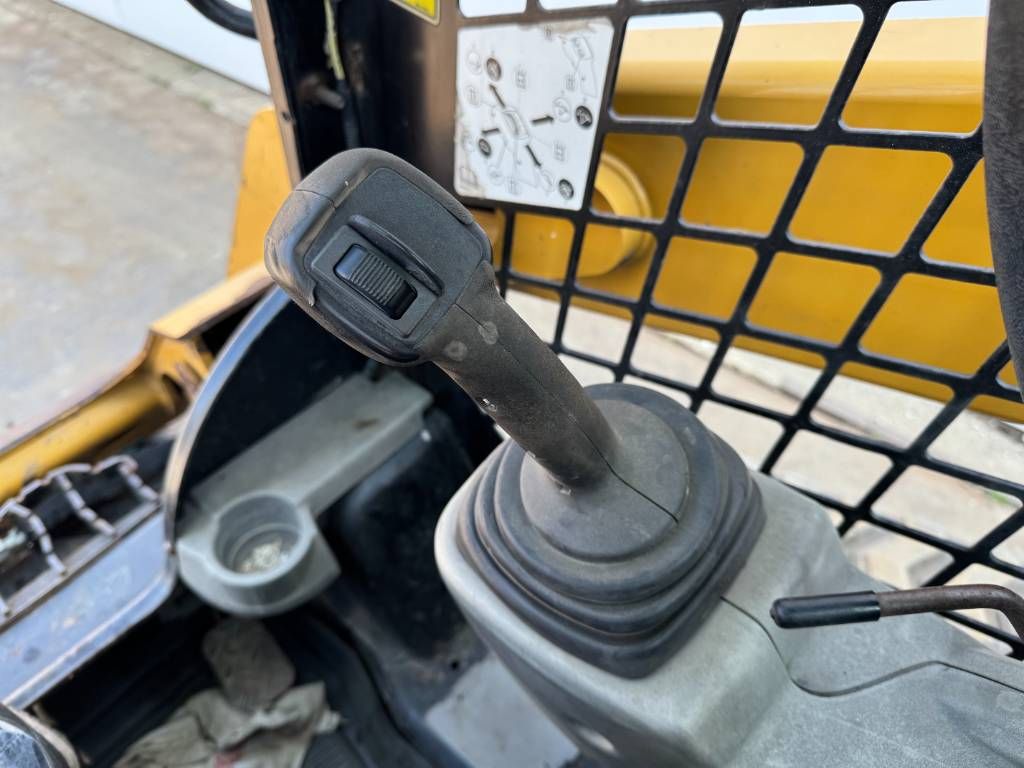 CAT 259D - Two-Speed Compact Track Loader