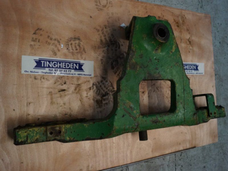 John Deere 2840