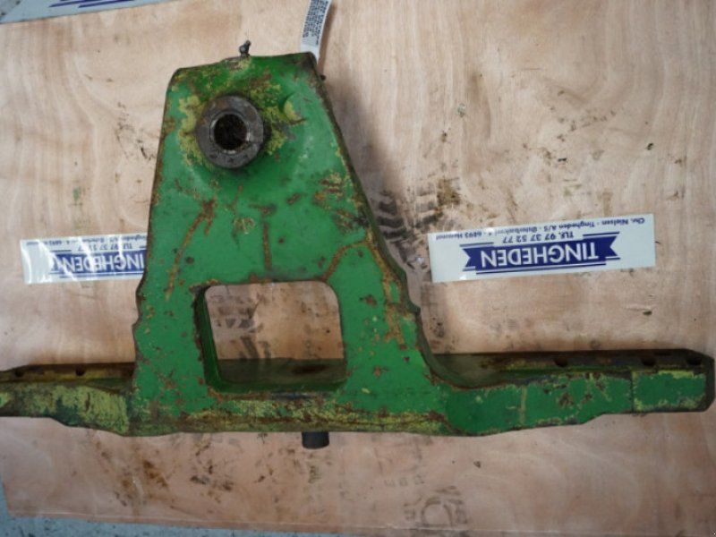 John Deere 2840
