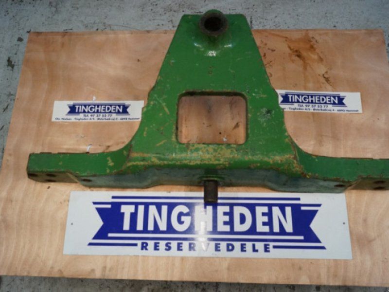 John Deere 2840
