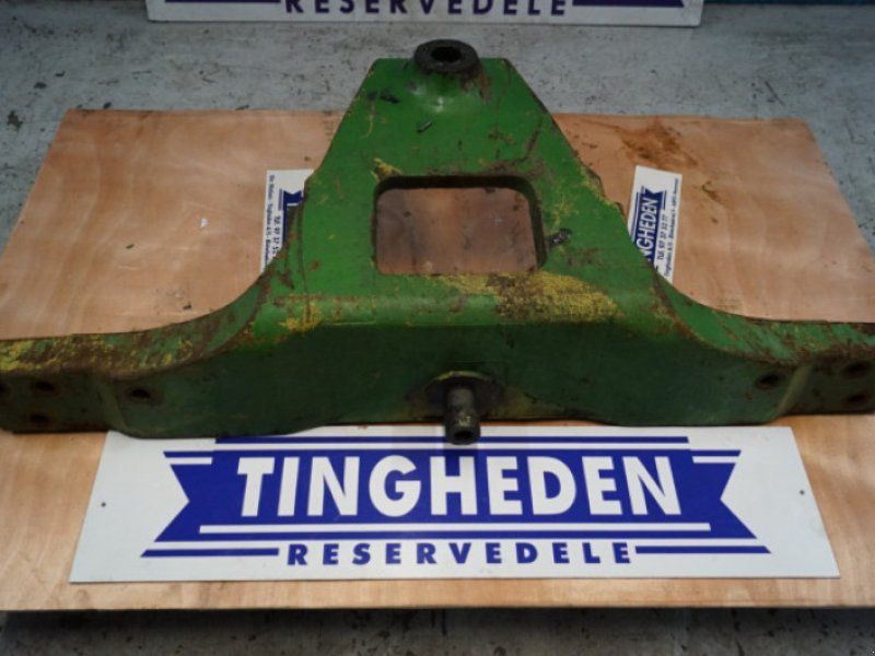 John Deere 2840