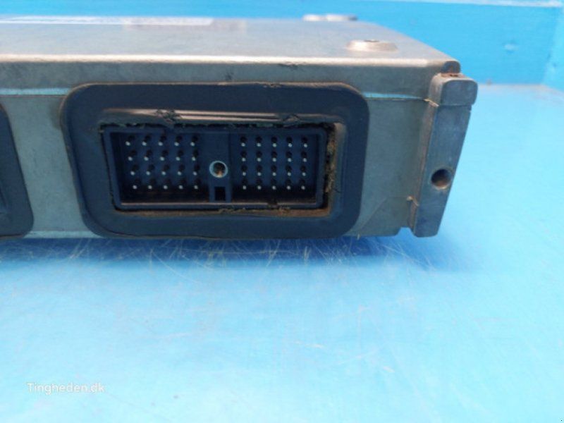 Case 8010 AF