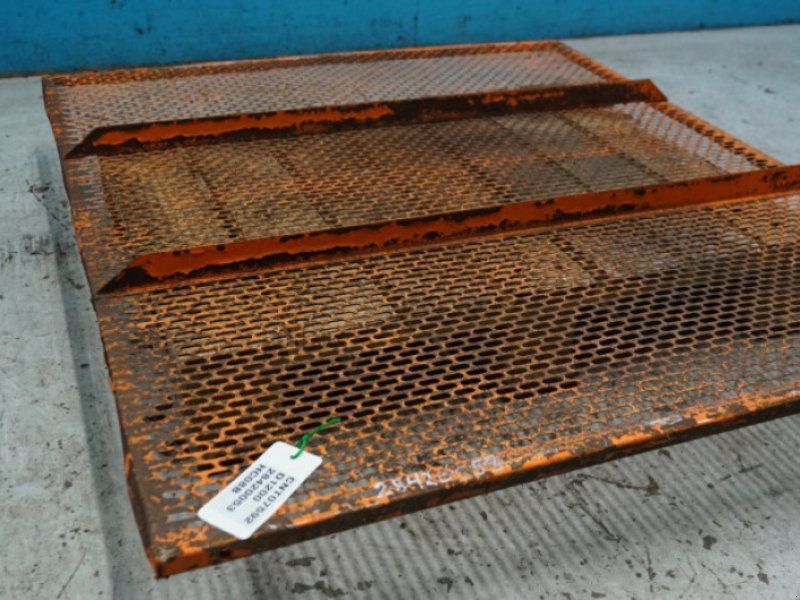 D1200