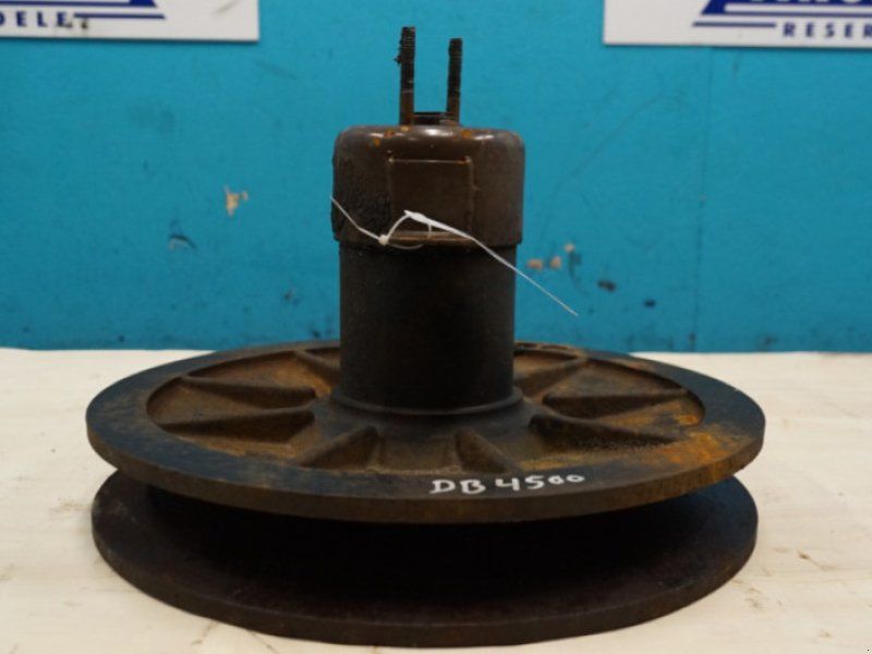D4500