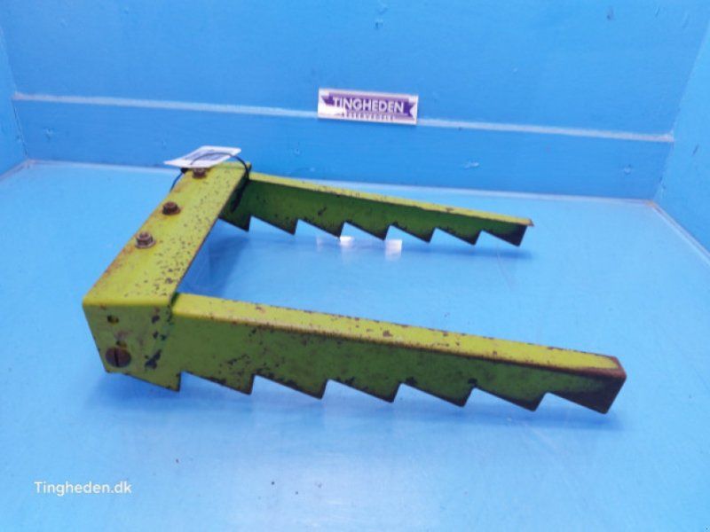 Claas Dominator 108