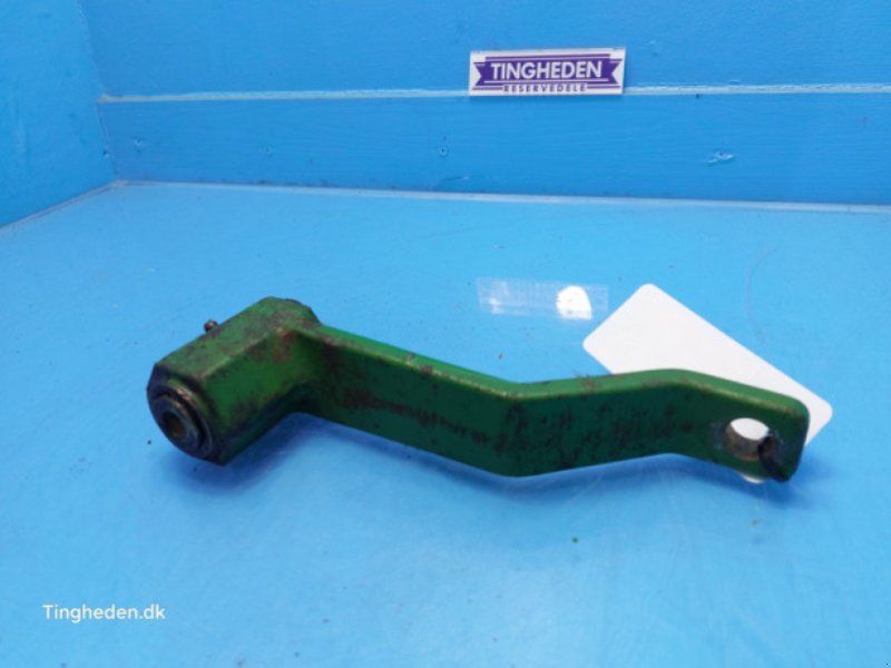 John Deere 2056