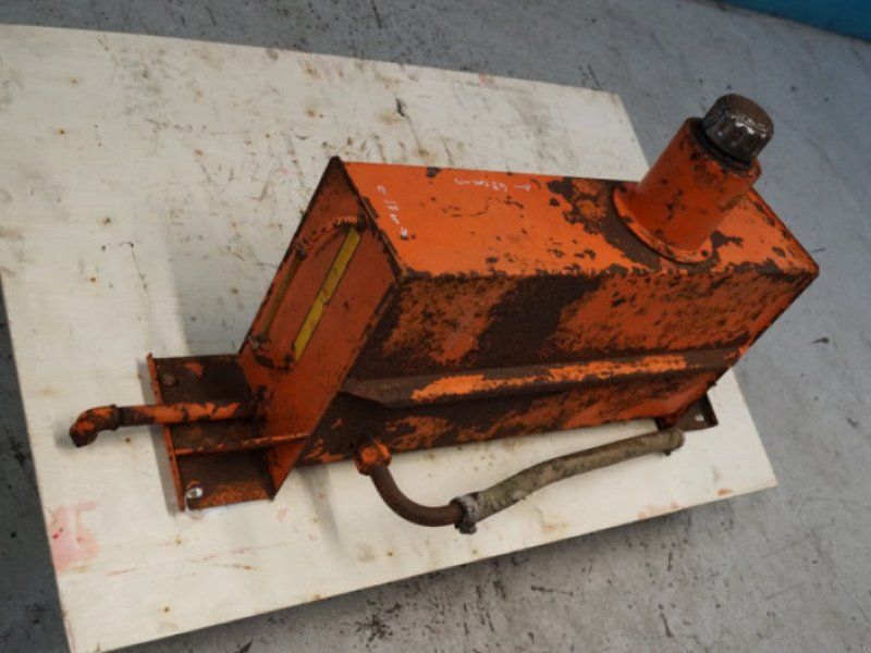 D1250