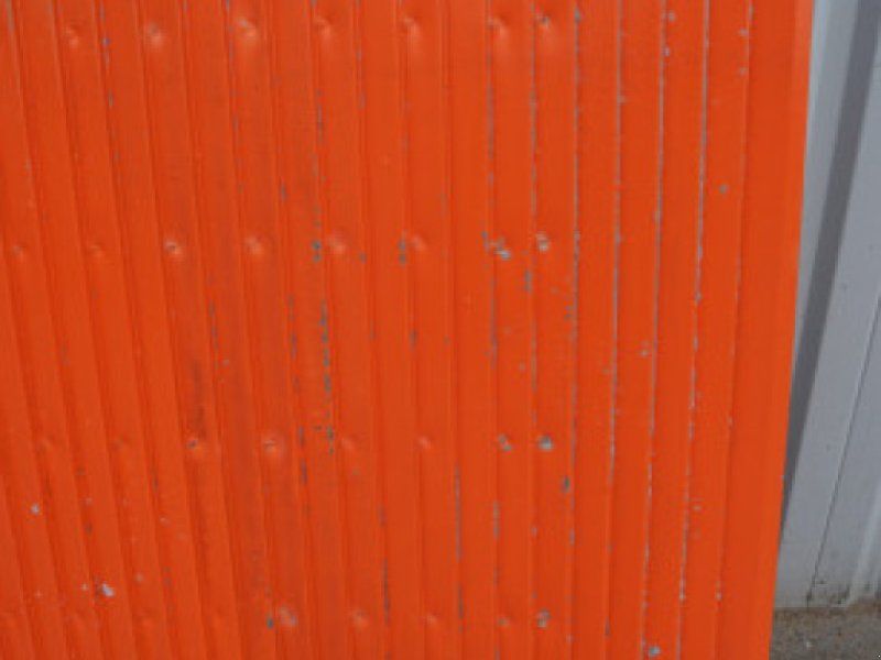 D3000