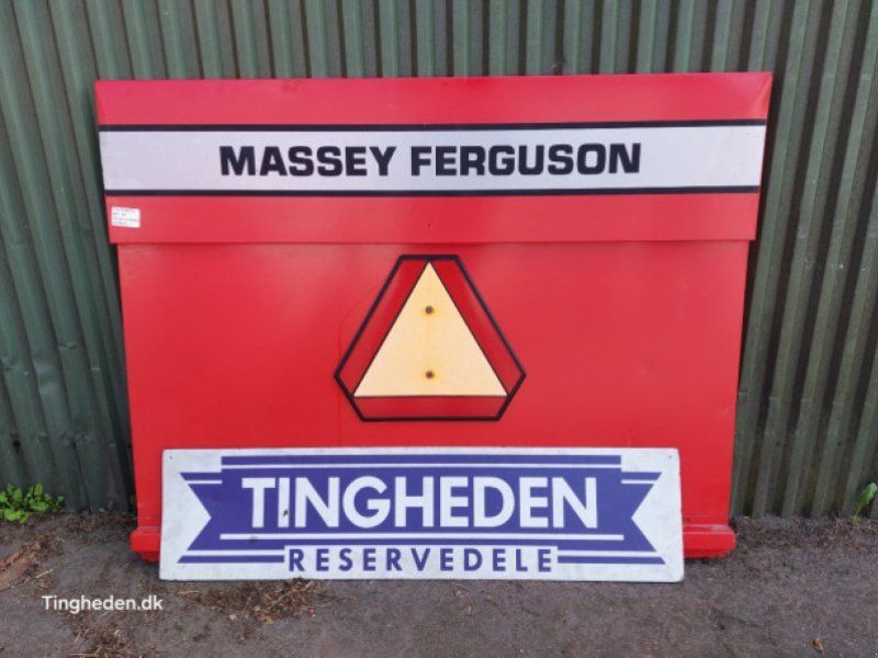 Massey Ferguson 32