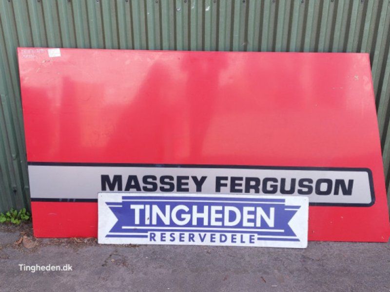 Massey Ferguson 32