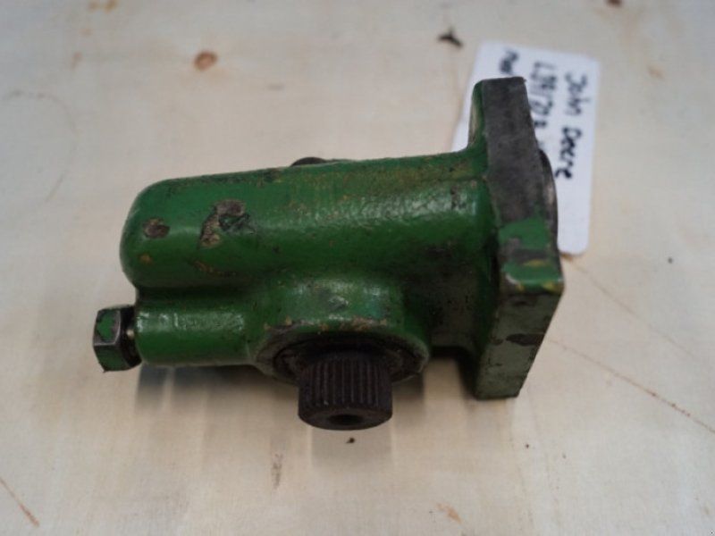 John Deere 1550
