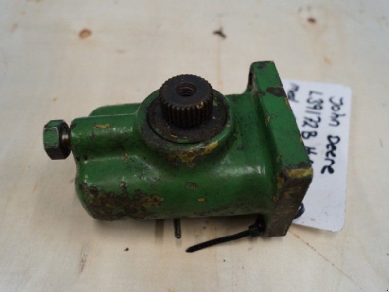John Deere 1550