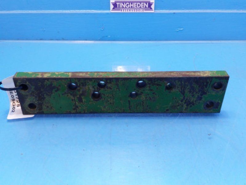 John Deere 1350