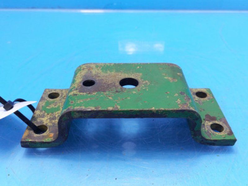 John Deere 2240