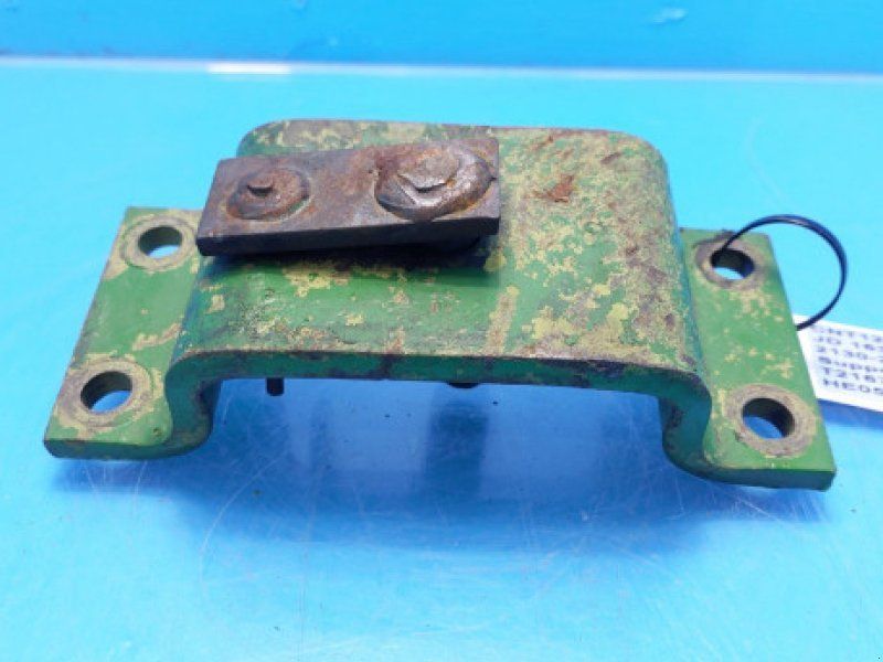 John Deere 2240