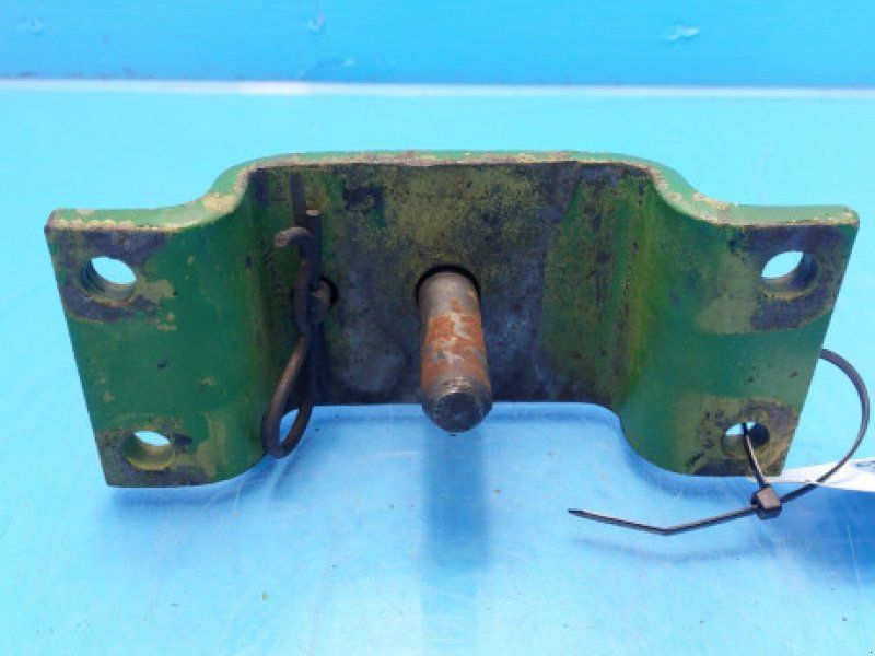 John Deere 2240