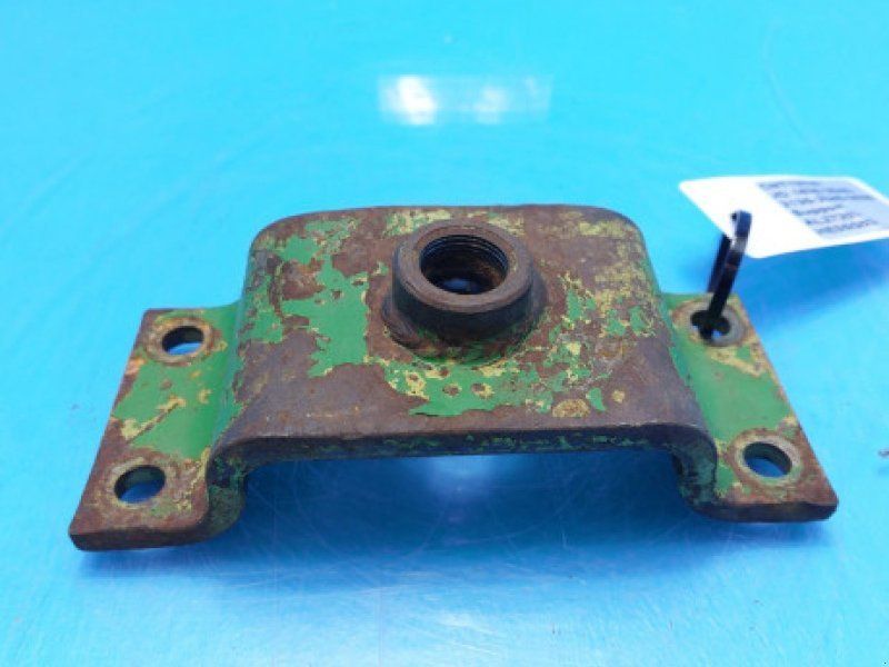 John Deere 2240