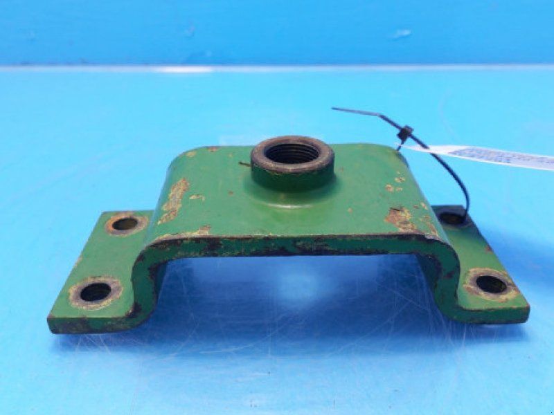 John Deere 2040