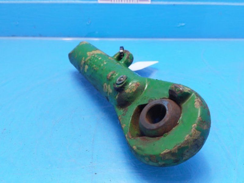 John Deere 3120