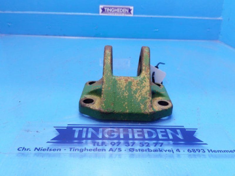 John Deere 3050
